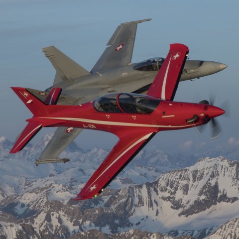 PC 21 Swiss Air Force F/A18 Hornet